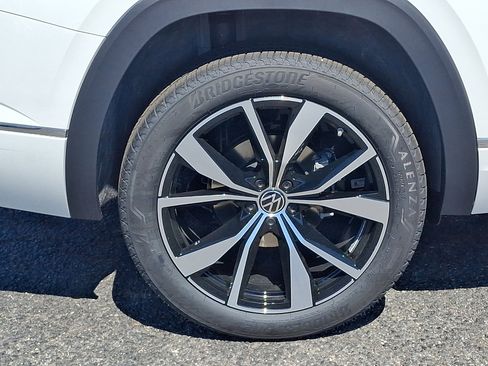 New 2026 Volkswagen Atlas SE AWD/4WD image 5