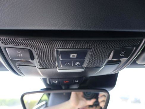 Used 2013 Mercedes-Benz SLK 250 w/ Premium I Pkg image 20