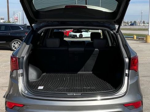 Used 2017 Hyundai Santa Fe Sport FWD image 11