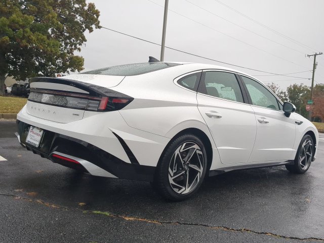 Certified 2026 Hyundai Sonata SEL AWD/4WD image 4