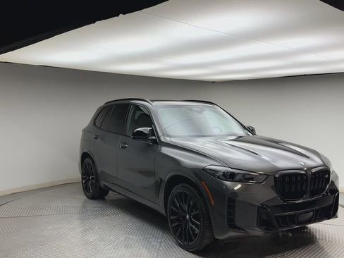 Used 2024 BMW X5 M60i w/ Climate Comfort Package image 8