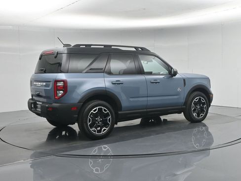 Used 2025 Ford Bronco Sport Outer Banks w/ Outer Banks Tech Package+ AWD/4WD image 30