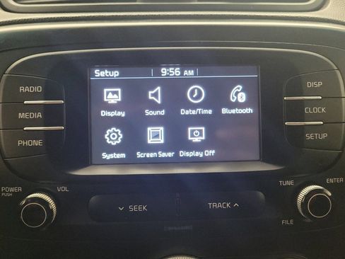 Used 2019 Kia Soul FWD image 25