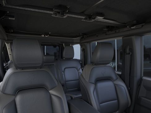 New 2026 Ford Bronco Outer Banks AWD/4WD image 35