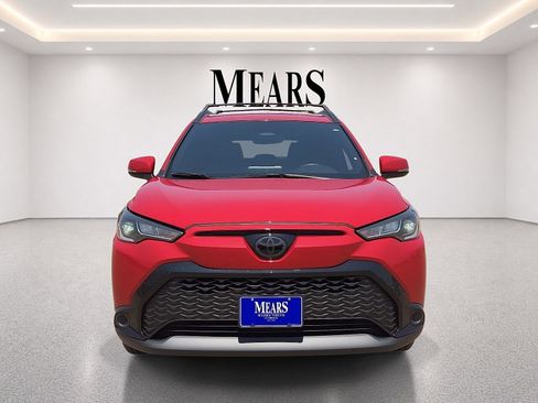 Used 2024 Toyota Corolla Cross AWD Hybrid image 8