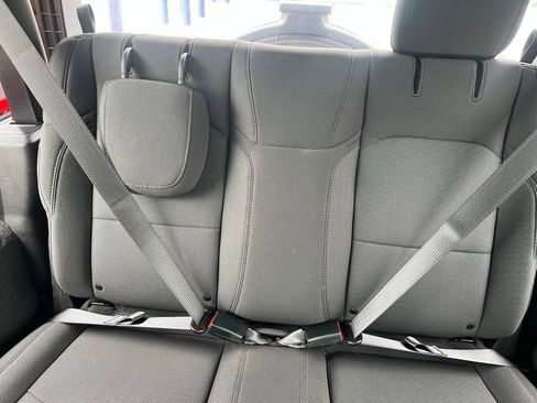 Used 2022 Jeep Wrangler Sport image 23