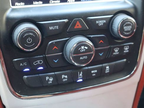 Used 2018 Jeep Grand Cherokee Trackhawk AWD/4WD image 26