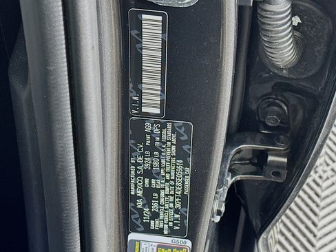 Used 2025 Kia K4 LXS image 12