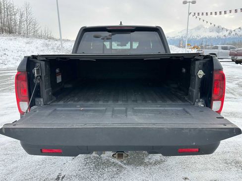 Used 2019 Honda Ridgeline Black Edition image 15