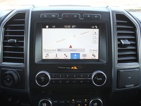 Used 2018 Ford Expedition Max Platinum AWD/4WD image 35