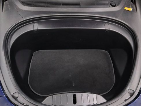 Used 2018 Tesla Model 3 Long Range image 19