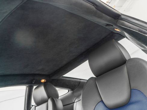 Used 2003 Aston Martin Vanquish image 18