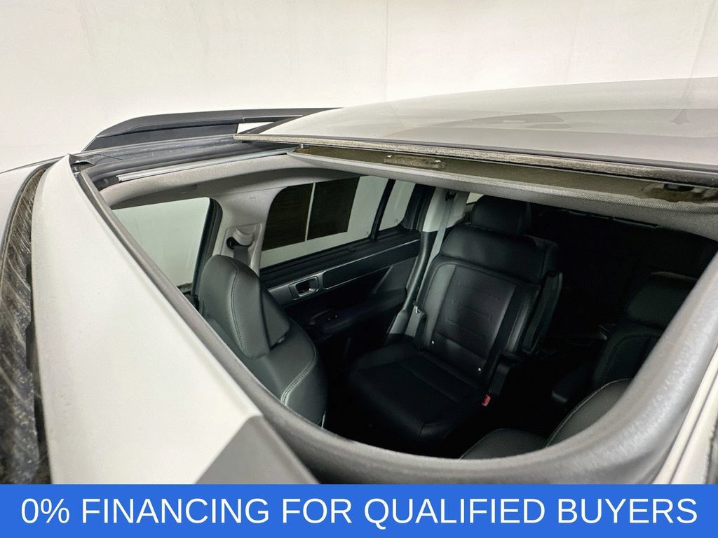 Used 2026 Hyundai Santa Fe Limited FWD image 23