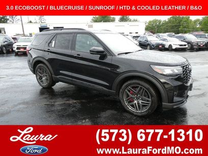 New 2026 Ford Explorer ST w/ Sun And Sound Package