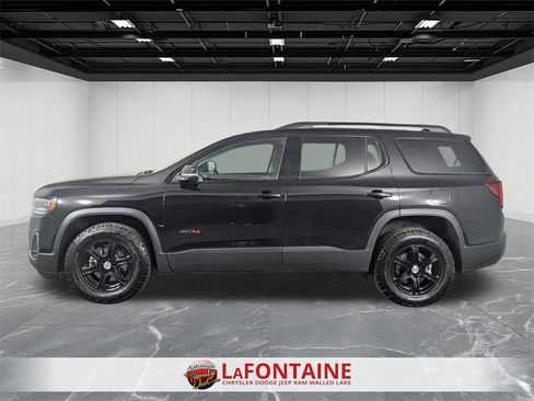 Used 2023 GMC Acadia AT4 w/ Trailering Package image 2