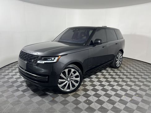 Used 2023 Land Rover Range Rover SE AWD/4WD image 1