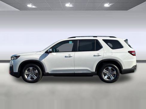New 2026 Honda Pilot EX-L image 2