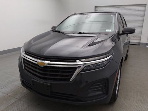 Used 2022 Chevrolet Equinox LS FWD image 15