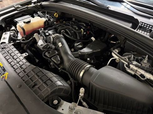 Used 2024 Jeep Grand Cherokee L Laredo image 46