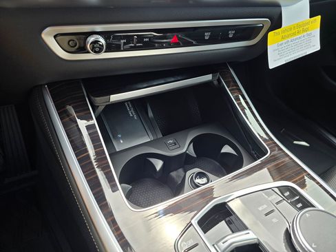 New 2026 BMW X5 xDrive40i AWD/4WD image 22