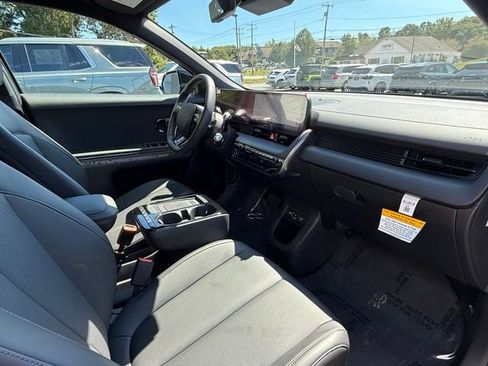 Used 2025 Hyundai Ioniq 5 XRT image 17