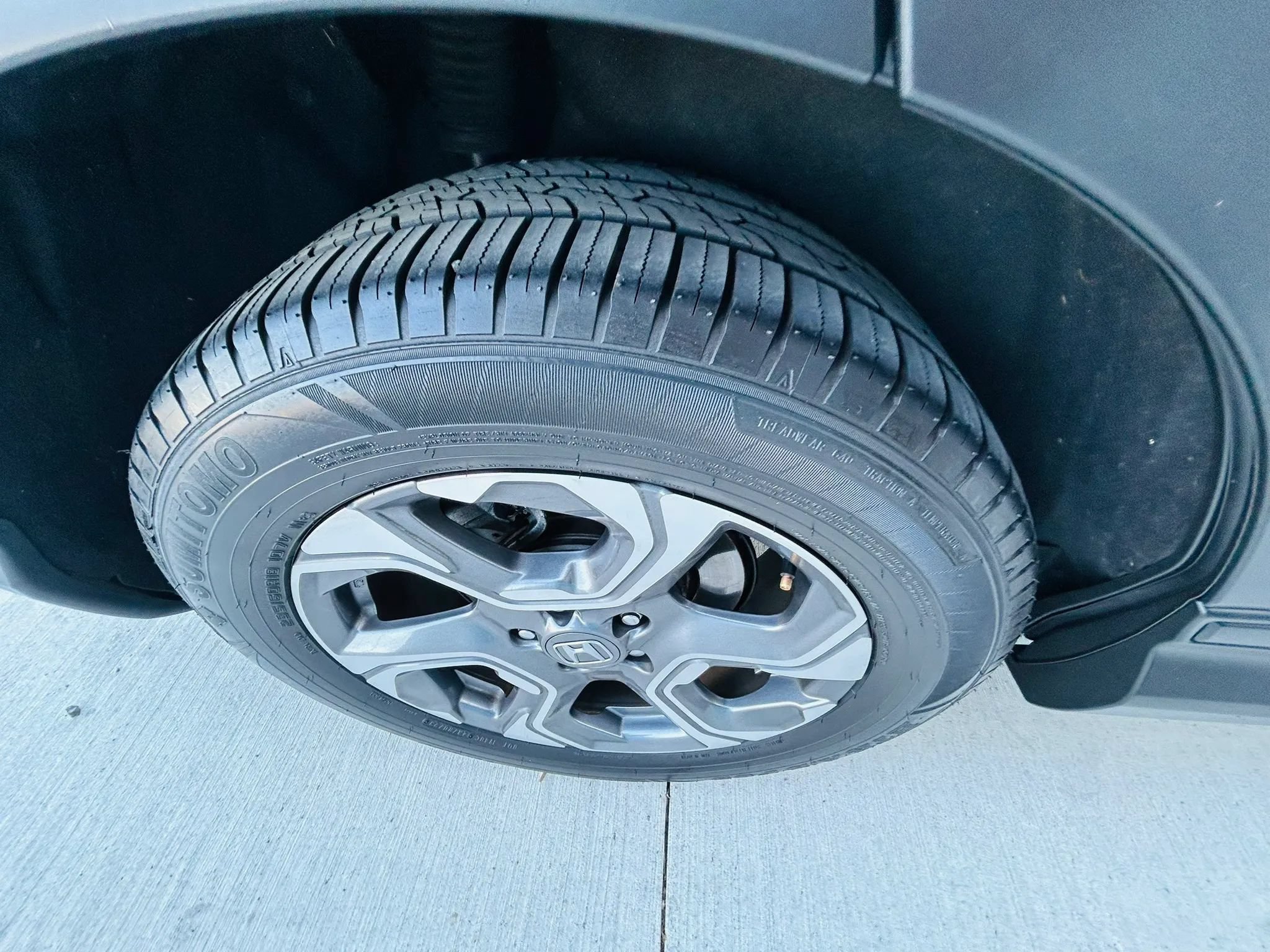Used 2019 Honda CR-V EX image 30
