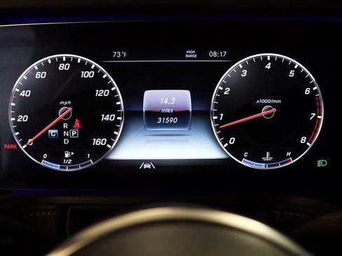 Used 2022 Mercedes-Benz G 550 image 22