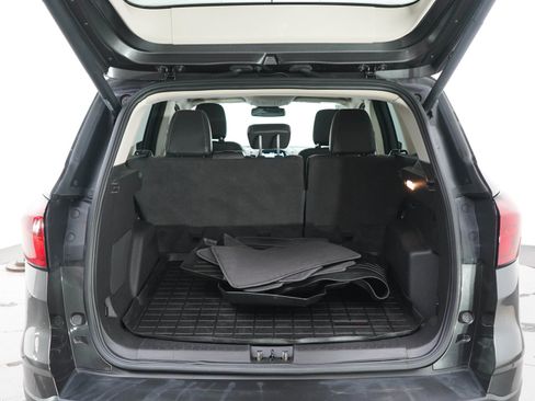 Used 2019 Ford Escape Titanium AWD/4WD image 16