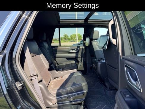 Certified 2022 Chevrolet Tahoe High Country AWD/4WD image 10