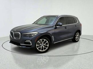 Used 2019 BMW X5 xDrive40i w/ Premium Package 2 AWD/4WD video 1