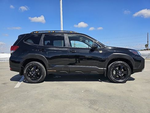 Certified 2025 Subaru Forester Wilderness w/ Convenience Package image 10