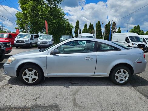 Used 2007 Chevrolet Cobalt LS w/ Enhanced Safety Package FWD image 2