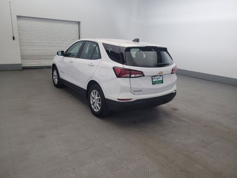 Used 2023 Chevrolet Equinox LS FWD image 5