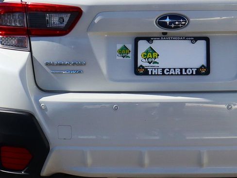 Used 2020 Subaru Crosstrek 2.0i Limited image 19