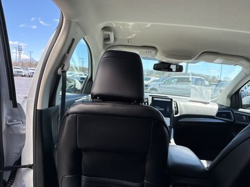 Used 2024 Ford Edge SEL w/ Convenience Package AWD/4WD image 25