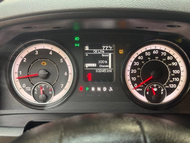 Used 2019 RAM 1500 Warlock AWD/4WD image 23
