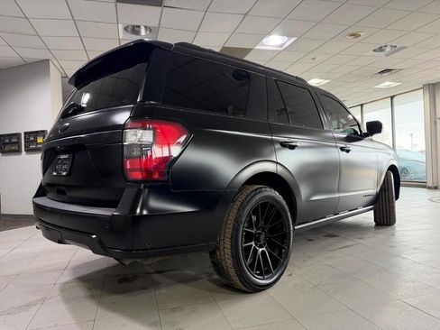 Used 2020 Ford Expedition Platinum image 11