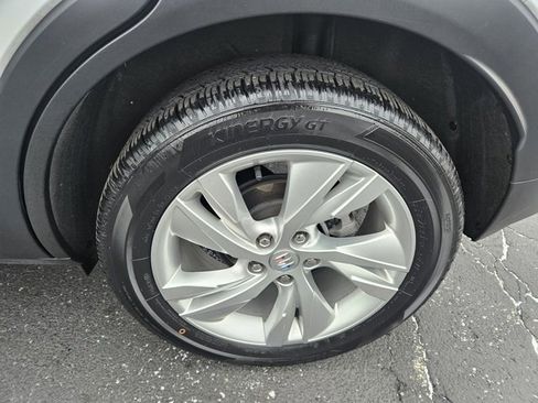 Certified 2024 Buick Encore GX Preferred image 24