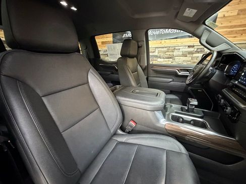 Used 2022 Chevrolet Silverado 1500 RST w/ RST All Star Premium Package image 15