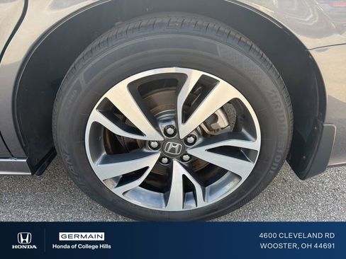 Used 2024 Honda Odyssey Touring image 10