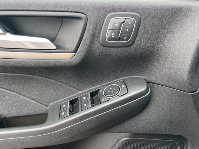 Used 2022 Ford Escape SEL w/ Technology Package AWD/4WD image 19