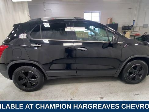 Certified 2020 Chevrolet Trax LT w/ LT Convenience Package image 11