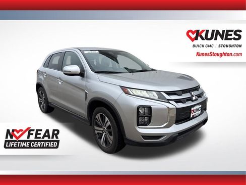 Used 2022 Mitsubishi Outlander Sport SE FWD image 1