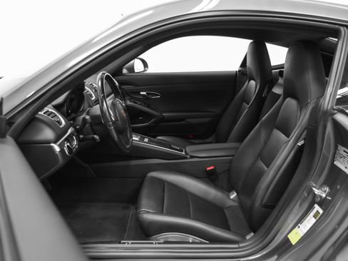 Certified 2016 Porsche Cayman S RWD image 40
