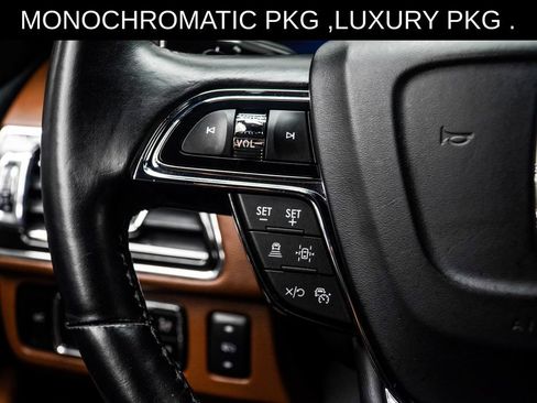 Used 2023 Lincoln Navigator Reserve AWD/4WD image 33