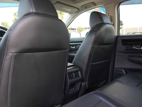Used 2025 Honda CR-V EX-L image 13