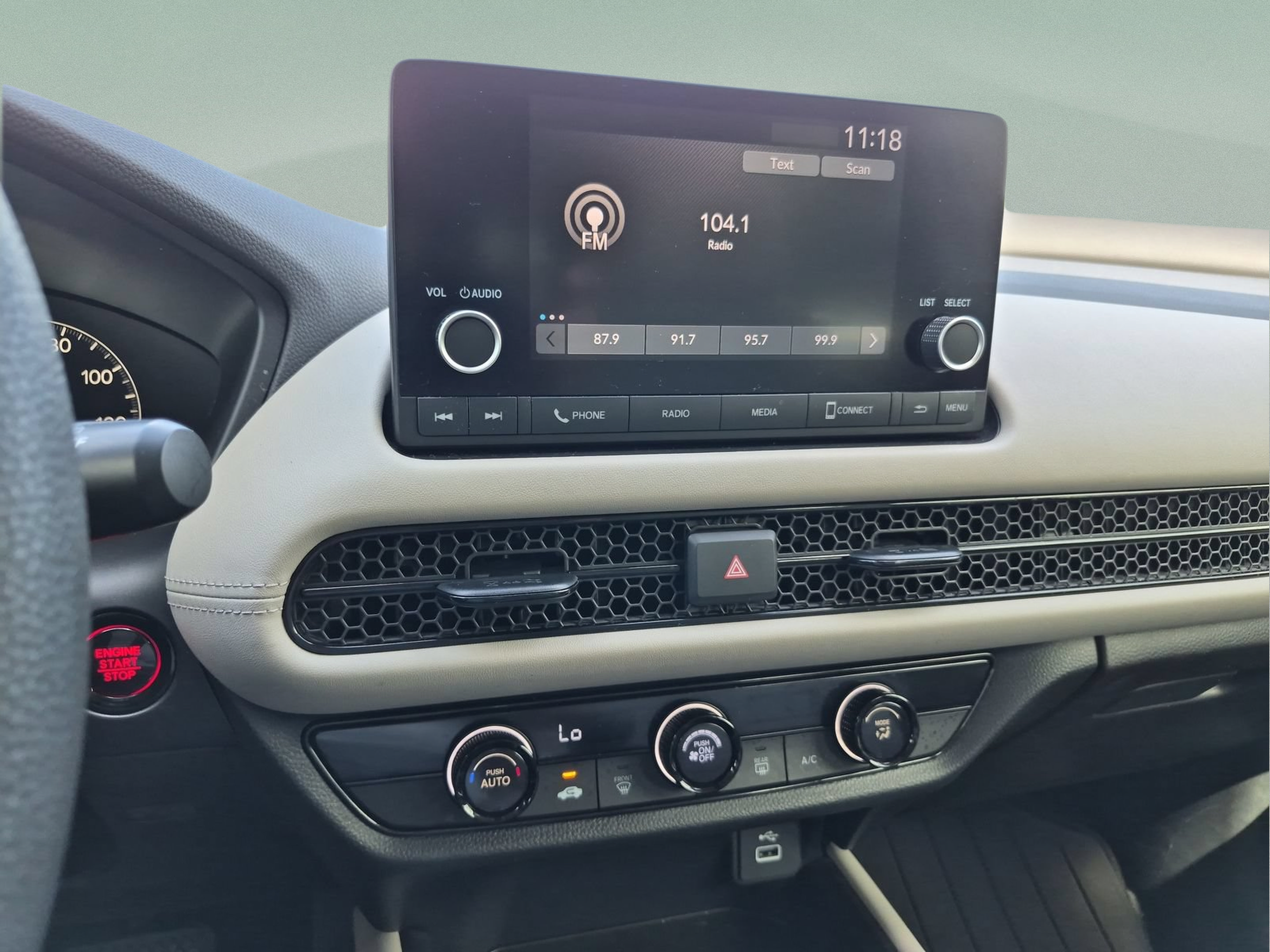 Certified 2024 Honda HR-V LX image 12