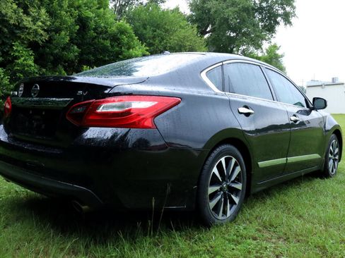 Used 2016 Nissan Altima 2.5 SV image 23