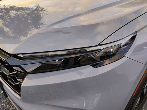 Used 2024 Honda CR-V Sport-L image 11