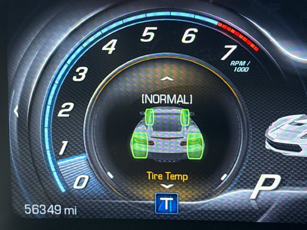 Used 2019 Chevrolet Corvette Grand Sport w/ Carbon Flash Badge Package RWD image 39